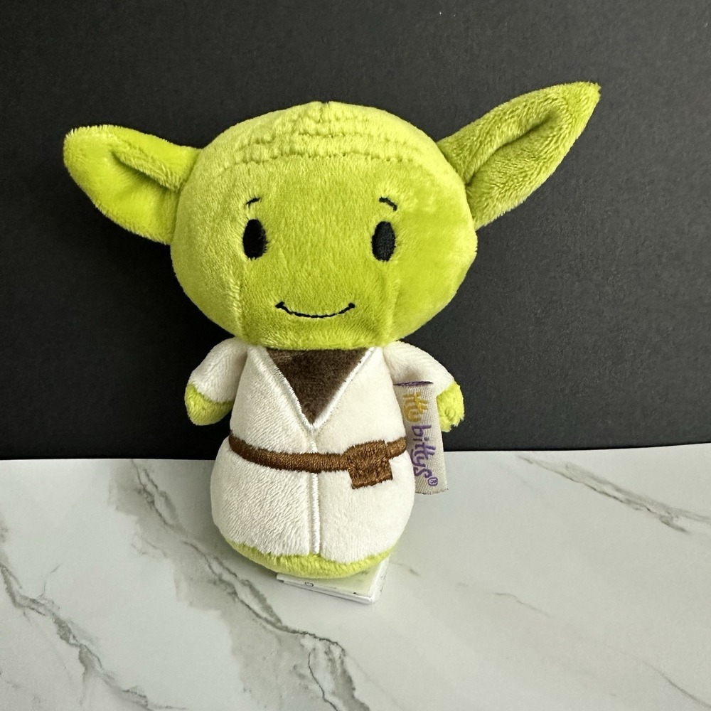 Yoda Itty Bitty Hallmark Stars Wars The Mandalorian Stuffed Animal Plush Toy 4"